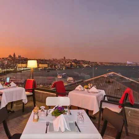 Alpek Hotel Istanboel