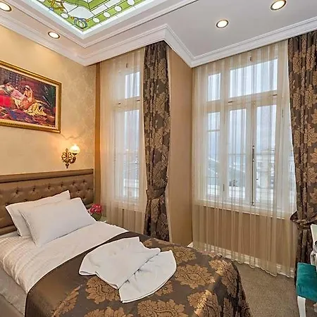 Alpek Hotel
